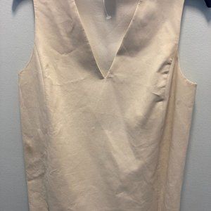 VINCE Ivory Lambskin and silk V-neck Shell Tank Top new with tags sz 8